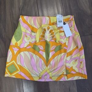 NWT ASTR The Label Retro Floral Mini Skirt Size Small Bright Multicolor